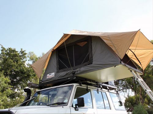 roof top tent - by front runner Front Runner Roof Top Tent – Maverick 4x4